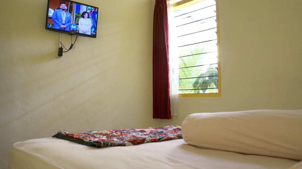 The Sleepingroom Hostel Yogyakarta Exterior foto